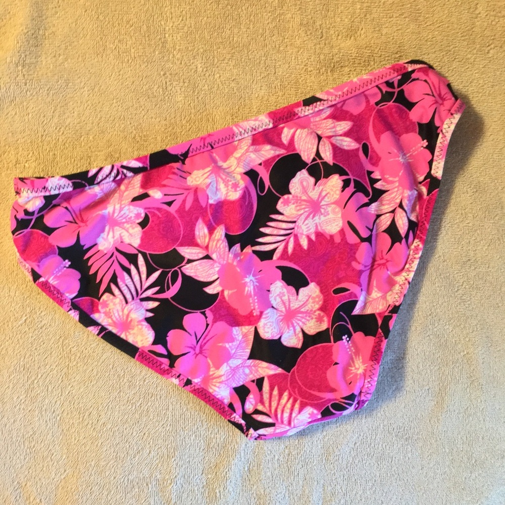 VS 2pc Reversible Bikini👙 - Picture 5 of 8
